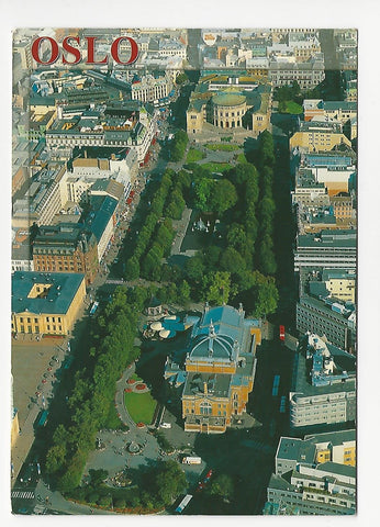 AK Norge. Oslo. Stortinget Karl Johan Studenterlunden og Nationaltheatret.