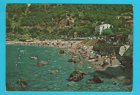 AK Maratea. Trasparenze cristalline del mare di Fiumicello.