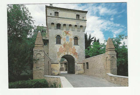 AK Sesto al Reghena. Abbazia Benedettina di Santa Maria in Sylvis. Torrione d'accesso e piazza Castello.