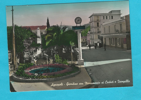 AK Agropoli. Giardino con Momumento ai Caduti e Zampillo.