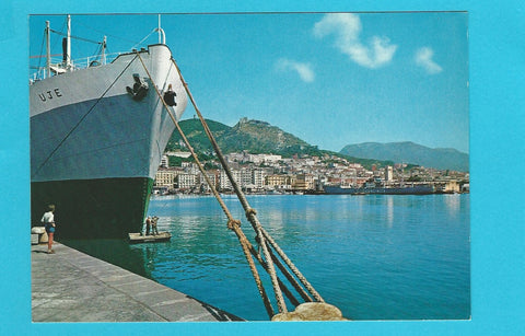 AK Salerno. Sciorcio panoramico dal porto.