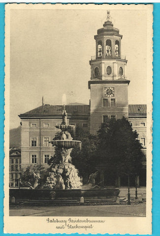 AK Salzburg. Residenzbrunnen mit Glockenspiel.