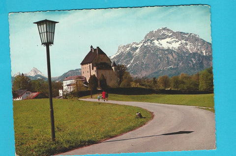 AK Elsbethen bei Salzburg. Schloß Goldenstein mit Untersberg und Watzmann.