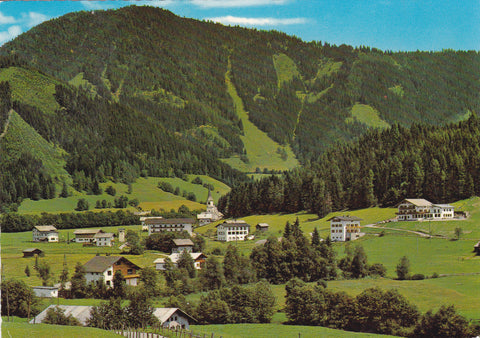 AK Werfenweng gegen die Bischlinghöhe.