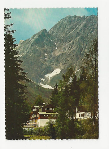 AK Rupertihaus gegen den Hochkönig. Mühlbach am Hochkönig.