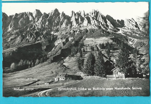 AK Arthurhaus am Hochkönig gegen Mandlwände.