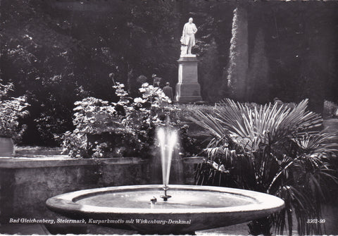 AK Bad Gleichenberg. Kurparkmotiv mit Wickenburg-Denkmal.