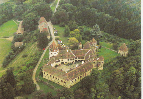 AK Schloß Kornberg. im Besitzer der Familie Bardeau. Feldbach.