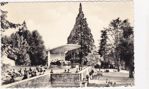 AK Bad Gleichenberg, Musik-Terrasse mit Wellingtonia. (1967)