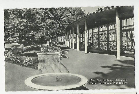 AK Bad Gleichenberg. Partie am offenen Wandelgang. (1960-61)