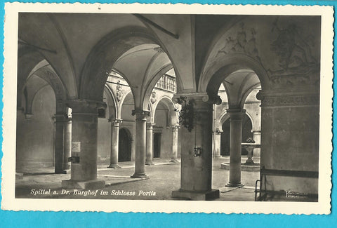 AK Spittal a. Dr. Burghof im Schlosse Portia. (1942)