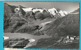 AK Grossglockner Hochalpenstrasse Glockner Haus mit Stausee und Grossglockner.