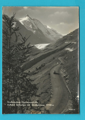 Muster-AK Grossglockner Hochalpenstrasse Auffahrt Südrampe mit Grossglockner.