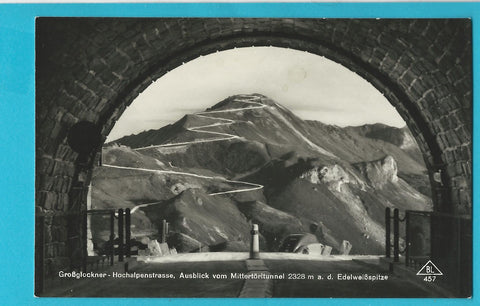 AK Grossglockner Hochalpenstrasse. Ausblick vom Mittertörltunnel a. d. Edelweisspitze.