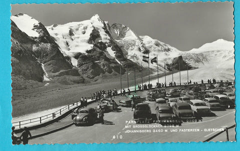AK Parkplatz Freiwandeck mit Grossglockner Johannisberg und Pasterzengletscher.