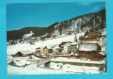 AK Innerkrems. Sporthotel Frühauf. Dependance Hotel Königstuhl, Hallenbad und Talstation Grünleitennock-Sessellift.