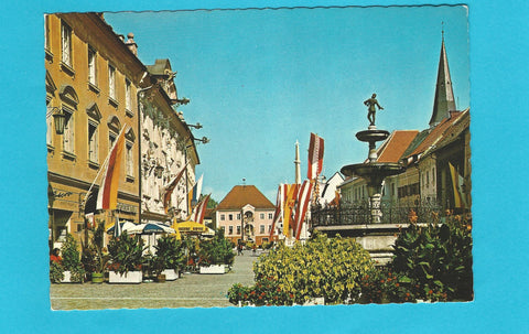 AK St. Veit an der Glan. Hauptplatz mit Walther-Brunnen.
