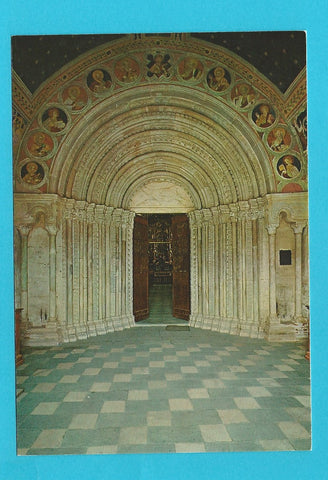 AK Dom zu Gurk. Salvatorianerkolleg. Georg Romanisches West-Portal.