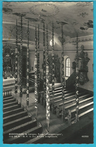 AK Zederhaus im Lungau. Prangstangen in der Kirche aufgestellt.