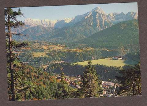 AK Tarvisio. Panorama con il Gruppo del Monte Mangart.