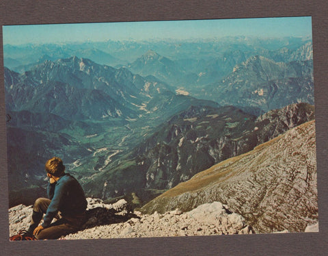 AK Alpi Giulie. Dalla Cima del Monte Canin, vista della Val Resia.