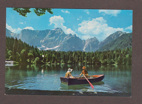 AK Tarvisio. Fusine. Parco Naturale Regionale. Lago inferiore e Gruppo Mangart.