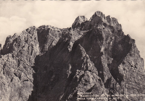 AK Alpi Giulie. Il Massiccio del Jof del Montasio dalla Torre Carnizza.
