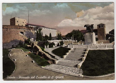 AK Trieste – Piazzale del Castello di S. Giusto.