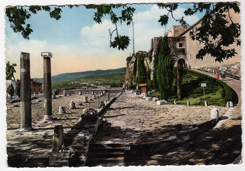 AK Trieste – S. Giusto. Ingresso al Castello.
