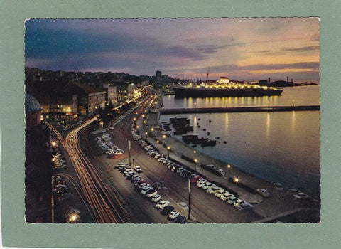 AK Trieste. La riva.