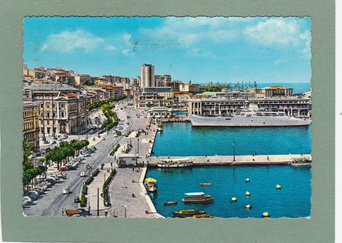 AK Trieste. La riva.