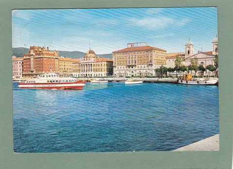 AK Trieste. La riva.