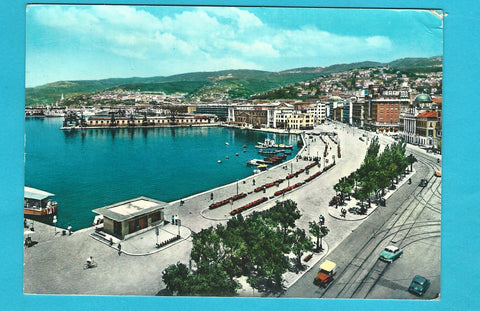 AK Trieste. La riva.