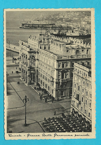 AK Trieste - Piazza Unita Panorama parziale.