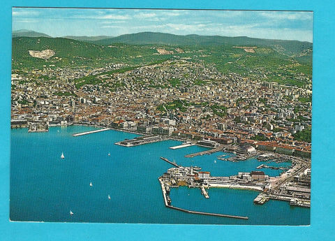 AK Trieste. Panorama aereo.