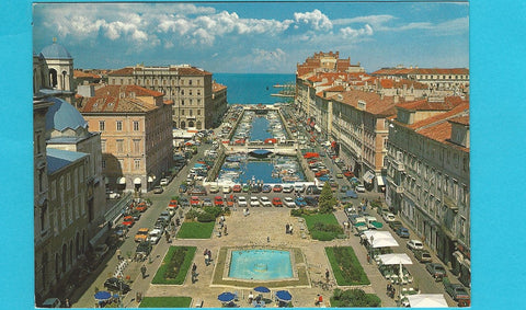 AK Trieste. Il Canale Ponterosso.