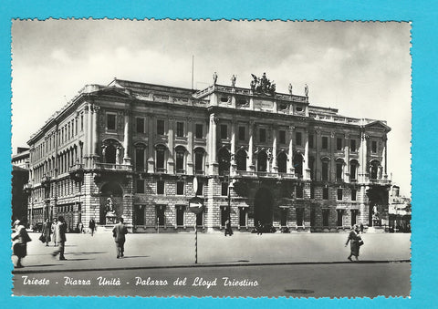AK Trieste - Piazza Unita - Palazzo del Lloyd Triestino.