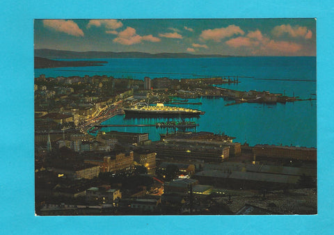 AK Trieste - Panorama notturno.