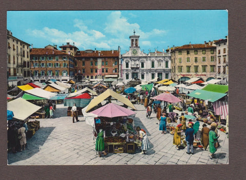 AK Udine. Piazza G. Matteotti.