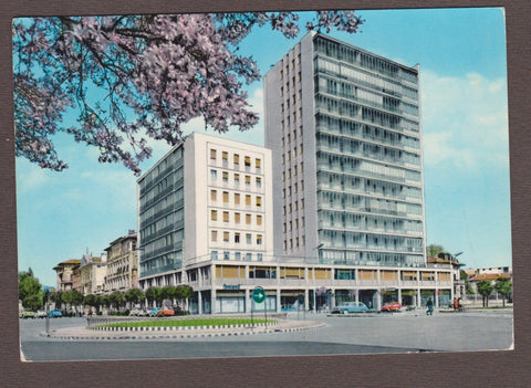 AK Udine. Viale G. Leopardi - Il Grattacielo Rinci.