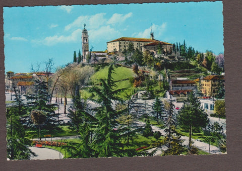 AK Udine. Il Castello da Piazza 1 Maggio.