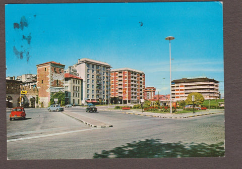 AK Udine. Piazzale D'Annunzio e Porta Aquileia.