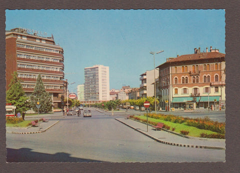 AK Udine - Piazzale D'Annunzio e Via Leopardi.