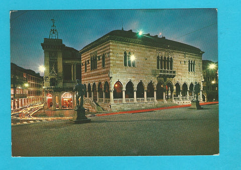 AK Udine. Piazza Liberta con il Palazzo del Comune o Loggia del Lionello.