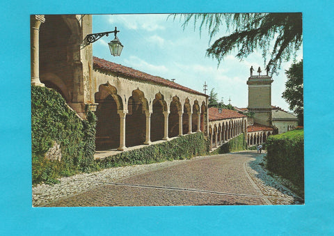 AK Udine. Porticato e Salita al Castello.