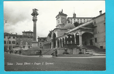AK Udine - Piazza Liberta e Loggia S. Giovanni.