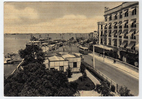AK Venezia Lido. Piazzale S.M. Elisabetta.