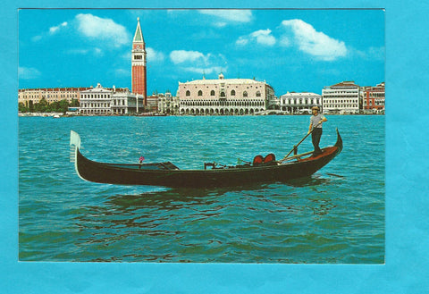 AK Venezia. Panorama con gondola.