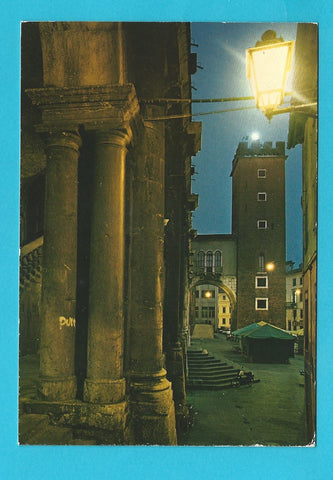 AK Vicenza. Piazza delle Erbe - Notturno.