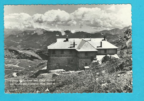 AK Ludwig Walterhaus des ÖAV Villach am Gipfel der Villacher Alpe.